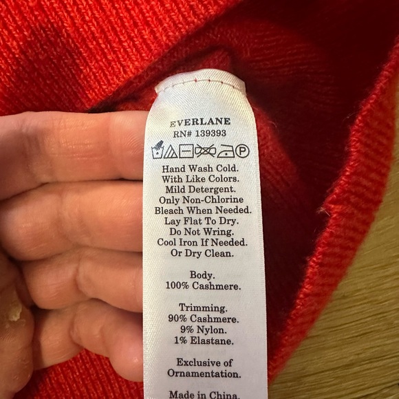 Everlane Red 100% Cashmere Sweater Classic Crew Slim Fit Size Medium M collard - Picture 5 of 8